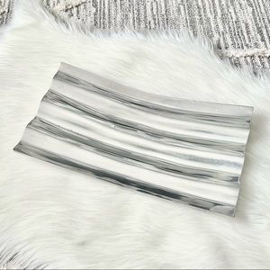 (❤️3/$30) Silver metal decor plate